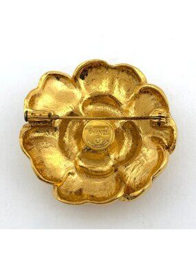 Chanel Brooch Camellia Gold Plated - Gem